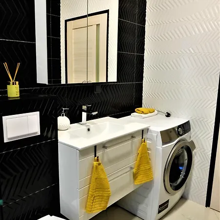 Nauji Apartamentai Su Kiemeliu カウナス